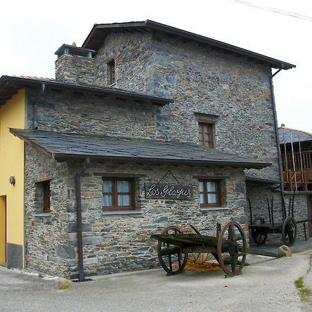 Casa De Aldea Los Glayus Casa de hóspedes Luarca Quarto foto