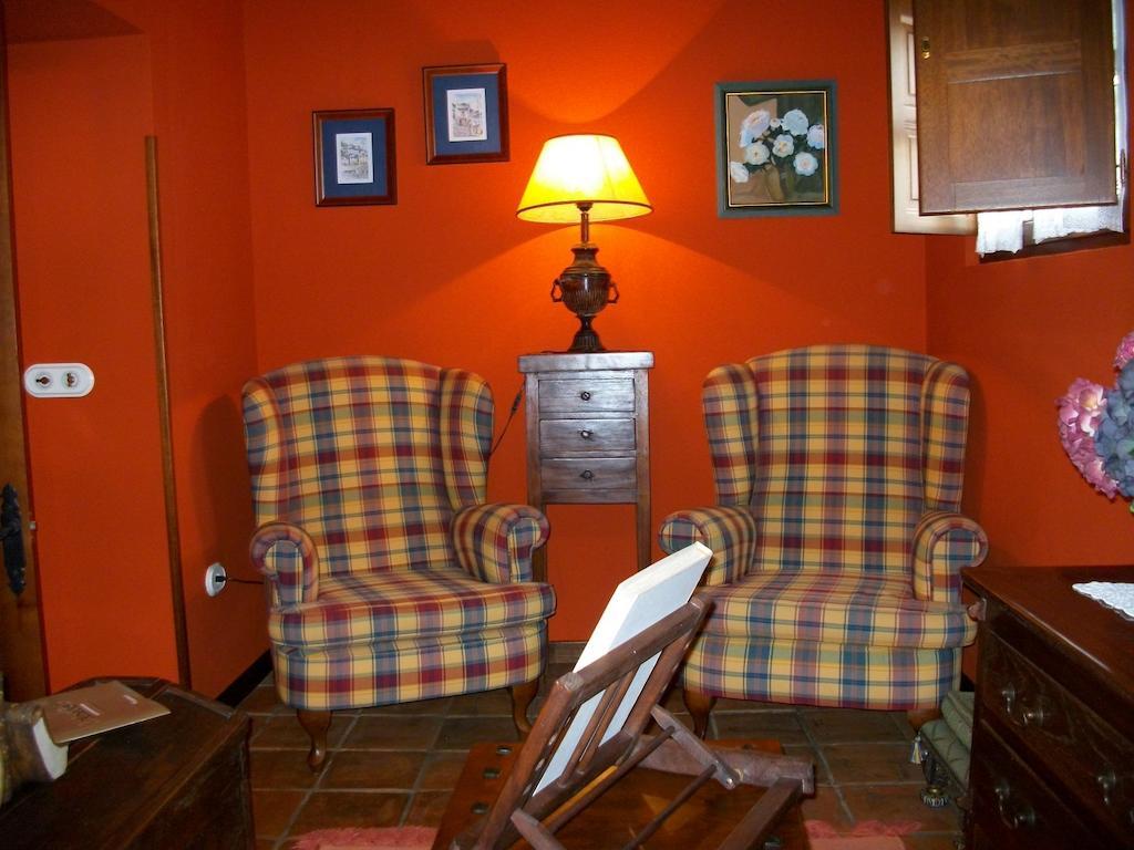 Casa De Aldea Los Glayus Casa de hóspedes Luarca Quarto foto
